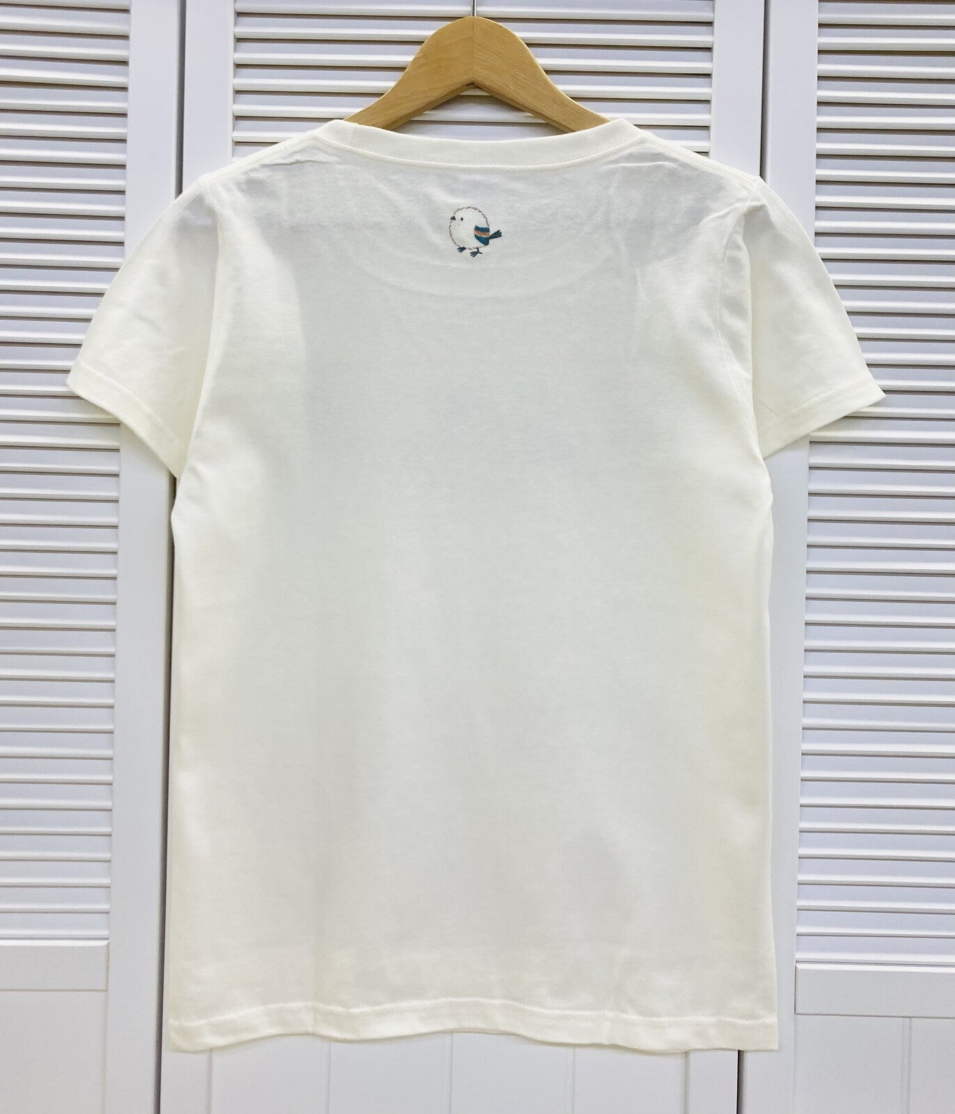 レディースTシャツ ブルーベリーの花とシマエナガ 受注製作 送料無料 クーポン利用不可
