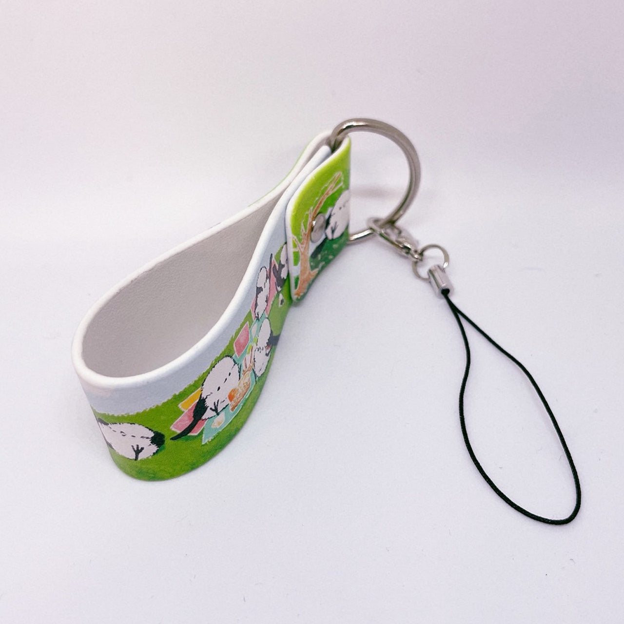 レザーストラップ シマエナガのお散歩