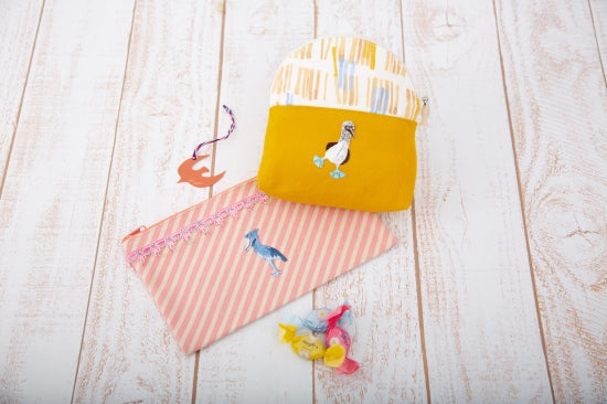 アイロン接着刺繍ワッペン マメルリハ - 小鳥雑貨専門のお店 スウィート・バーディー・ブティック