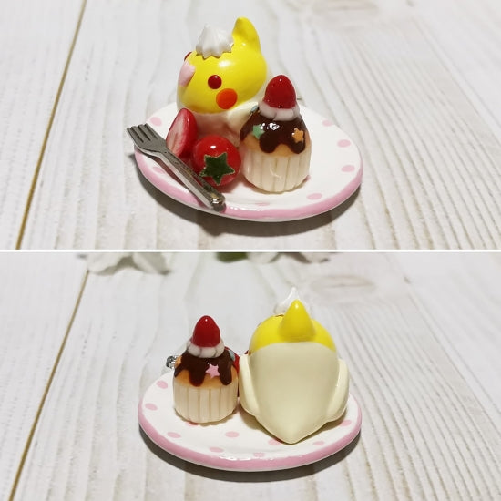 ミニチュア いちごカップケーキプレート オカメインコ ルチノー