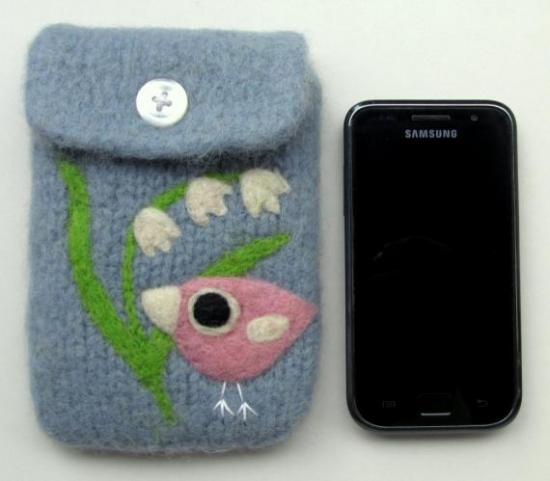 30% OFF 羊毛フェルト ポーチ 小鳥とスズラン ライトブルー - 小鳥雑貨専門のお店 スウィート・バーディー・ブティック