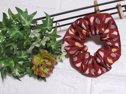 シュシュ　文鳥 3