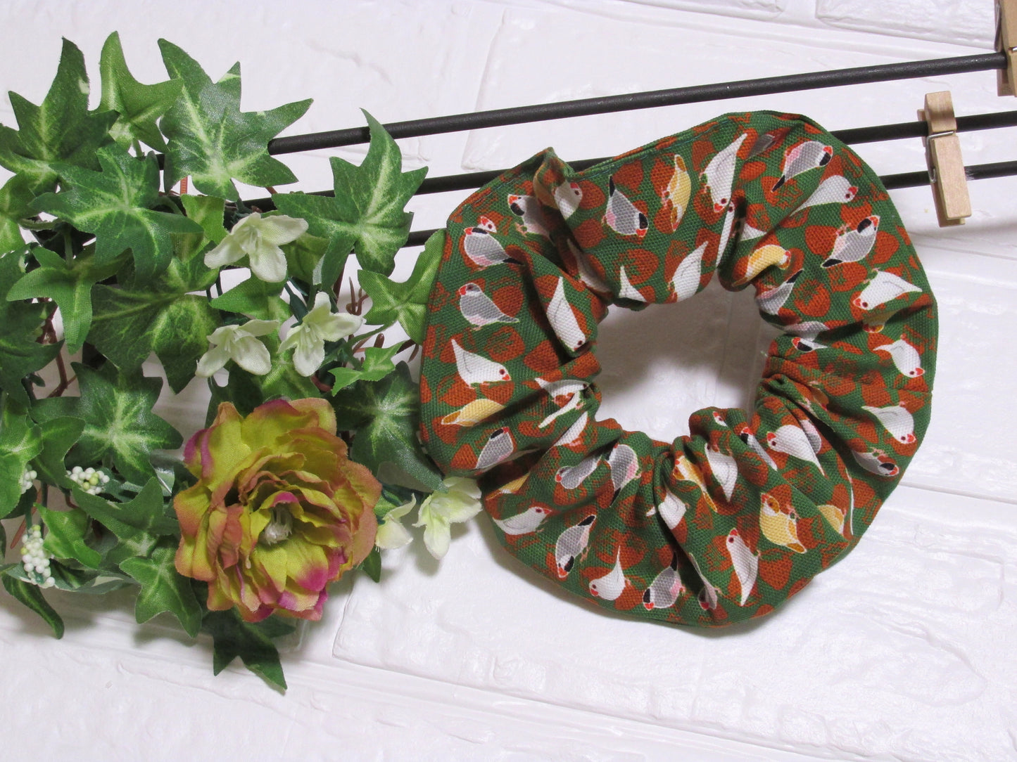 シュシュ　文鳥 4