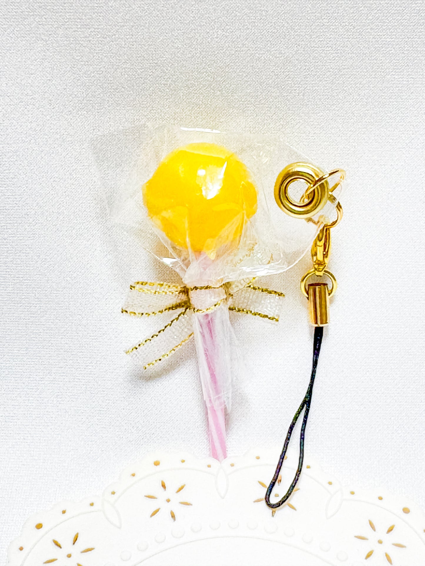 ストラップ　ロリポップキャンディ　セキセイインコ　ルチノー - Sweet Birdie Boutique