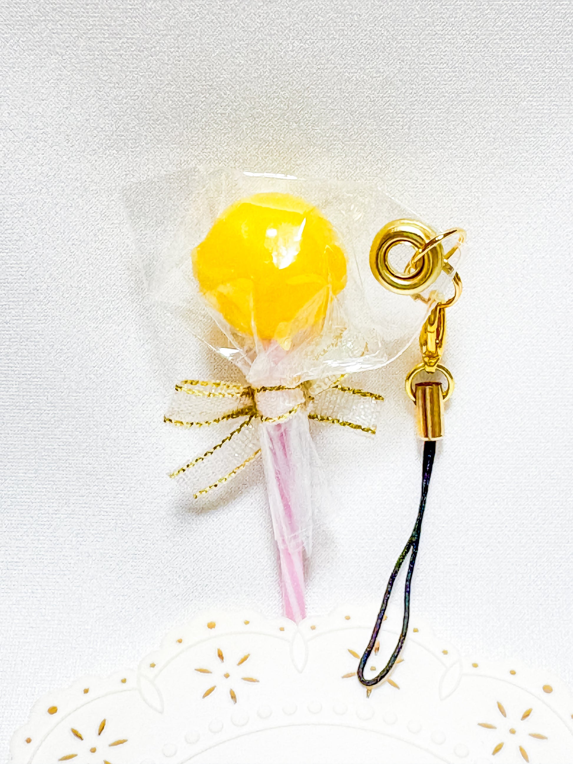 ストラップ　ロリポップキャンディ　セキセイインコ　ルチノー - Sweet Birdie Boutique