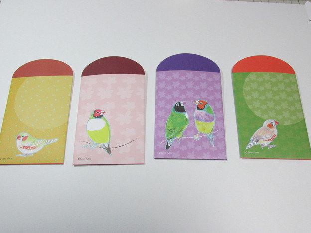 ぽち袋　フィンチ（ コキンチョウ & キンカチョウ）色鉛筆画 - 小鳥雑貨専門のお店　スウィート・バーディー・ブティック